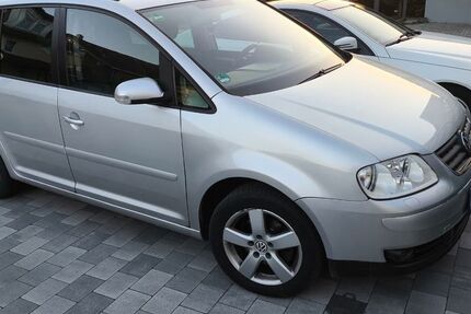 VW Touran 310.000 km 2.000 &euro; Schwenningen 78056