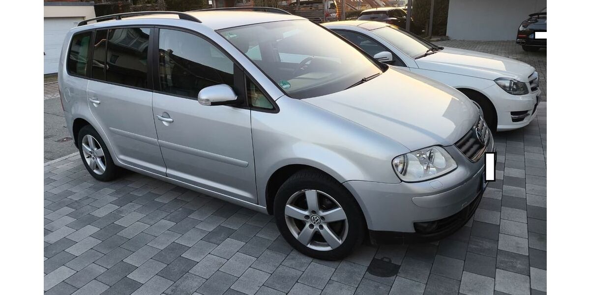 VW Touran 310.000 km 2.000 &euro; Schwenningen 78056