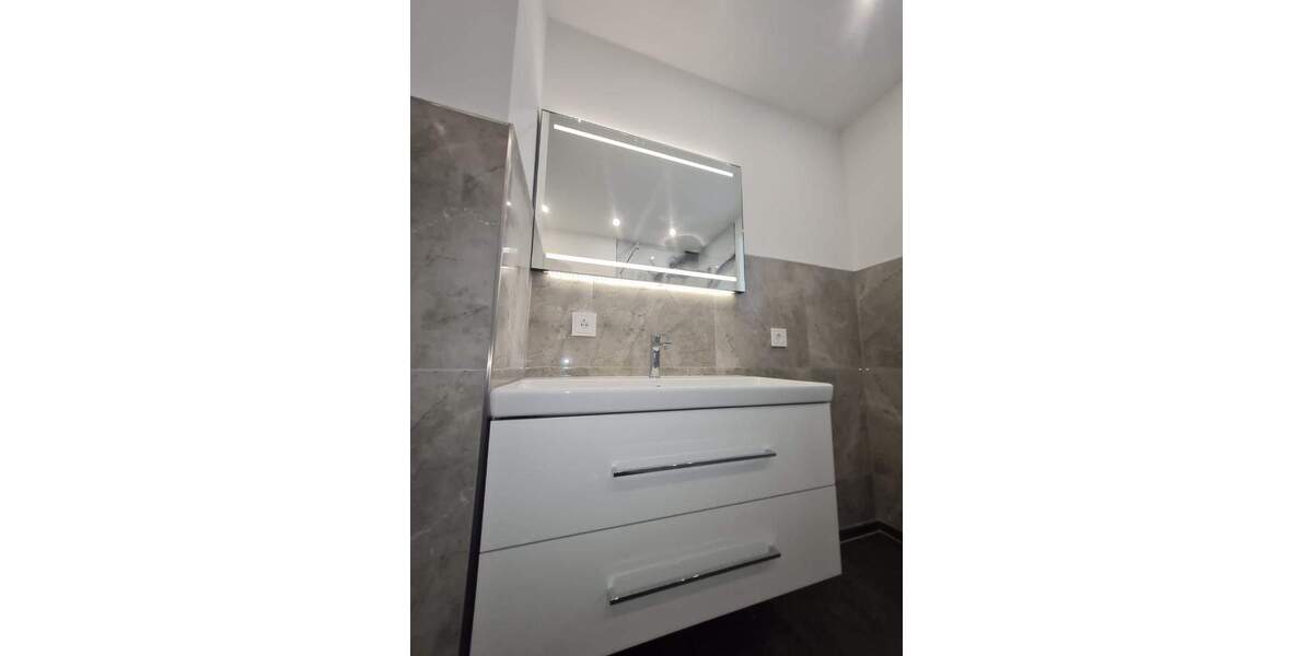 Etagenwohnung Tuttlingen - 3 Zimmer, 75 m&sup2;, 235.000&euro; | Angebot:25723807