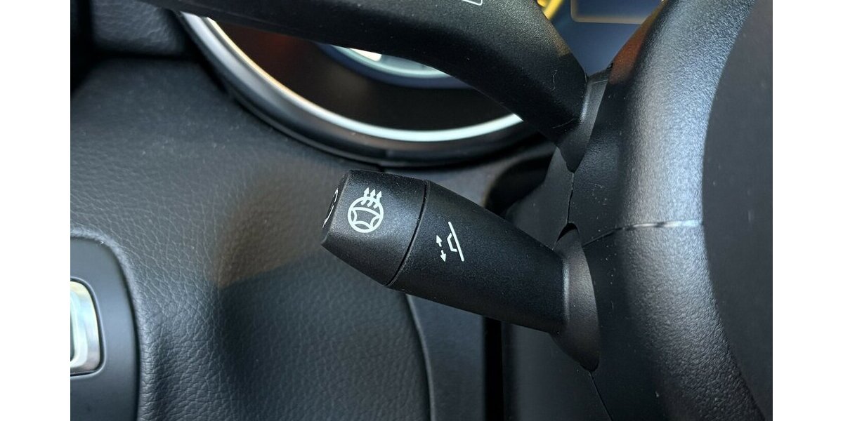 Mercedes-Benz C 200 AMG 4-Matic 360°/MEMORY/CARPLAY/NAVI/ACC 39.900 km 34.900 &euro; Villingen-Schwenningen 78054