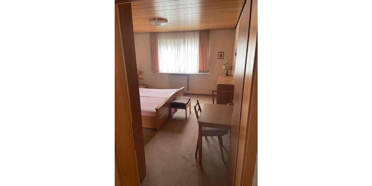 Etagenwohnung Villingen-Schwenningen Schwenningen - 1 Zimmer, 20 m&sup2;, 450&euro; | Angebot:25760649