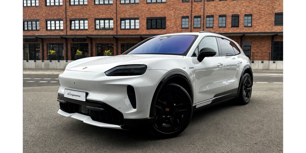 Porsche Cayenne 9.900 km 129.900 &euro; Villingen-Schwenningen 78048