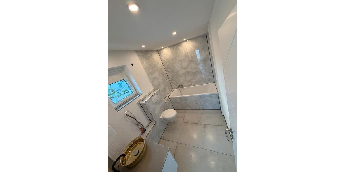 Einfamilienhaus Niedereschach - 2 Zimmer, 95 m&sup2;, 850&euro; | Angebot:26646734