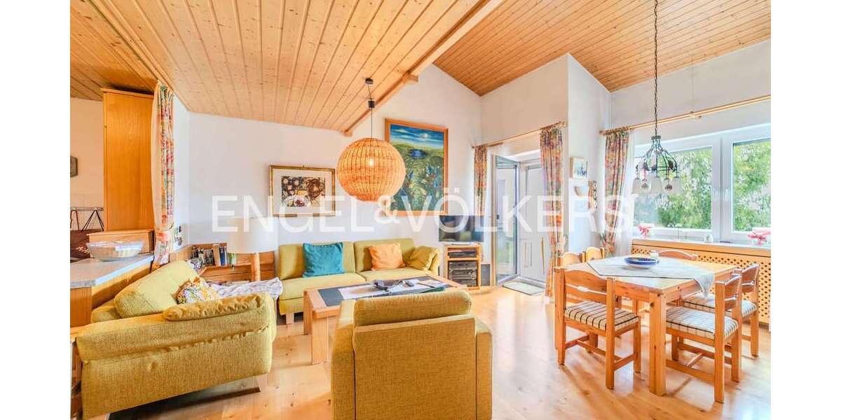 Etagenwohnung Schönwald im Schwarzwald - 2.5 Zimmer, 77 m&sup2;, 160.000&euro; | Angebot:22820976