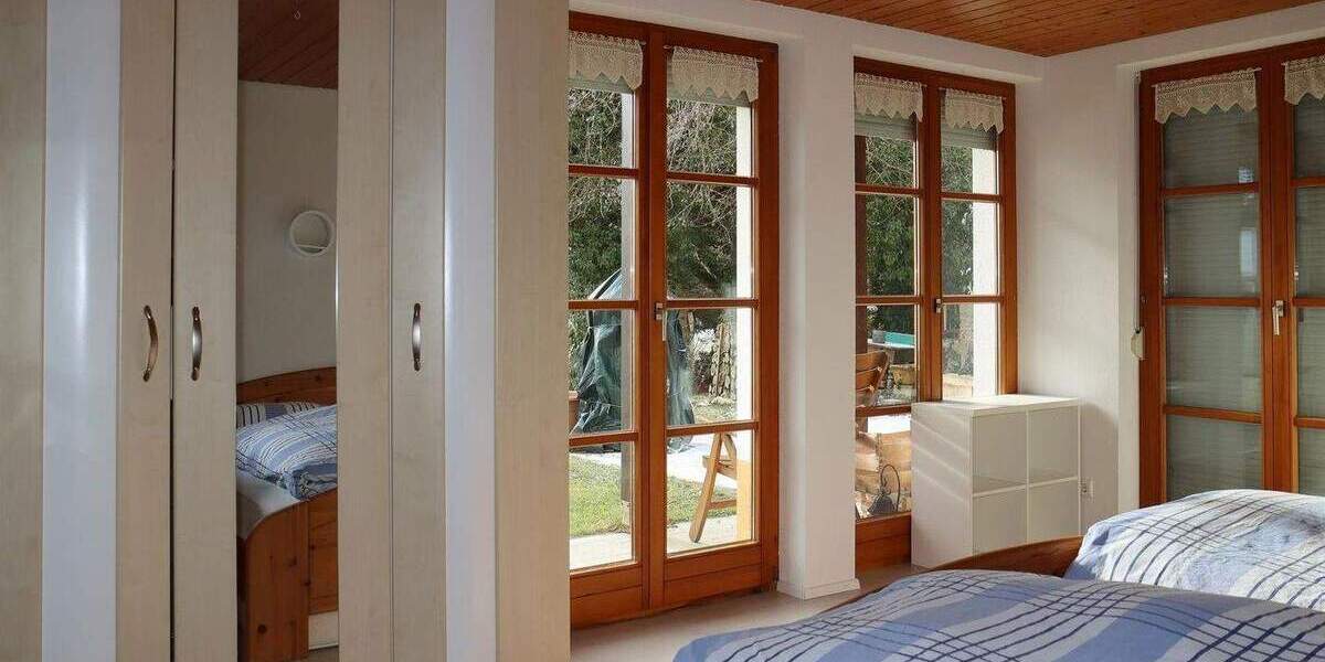 Einfamilienhaus Reichenbach am Heuberg - 9 Zimmer, 210 m&sup2;, 469.000&euro; | Angebot:25821213