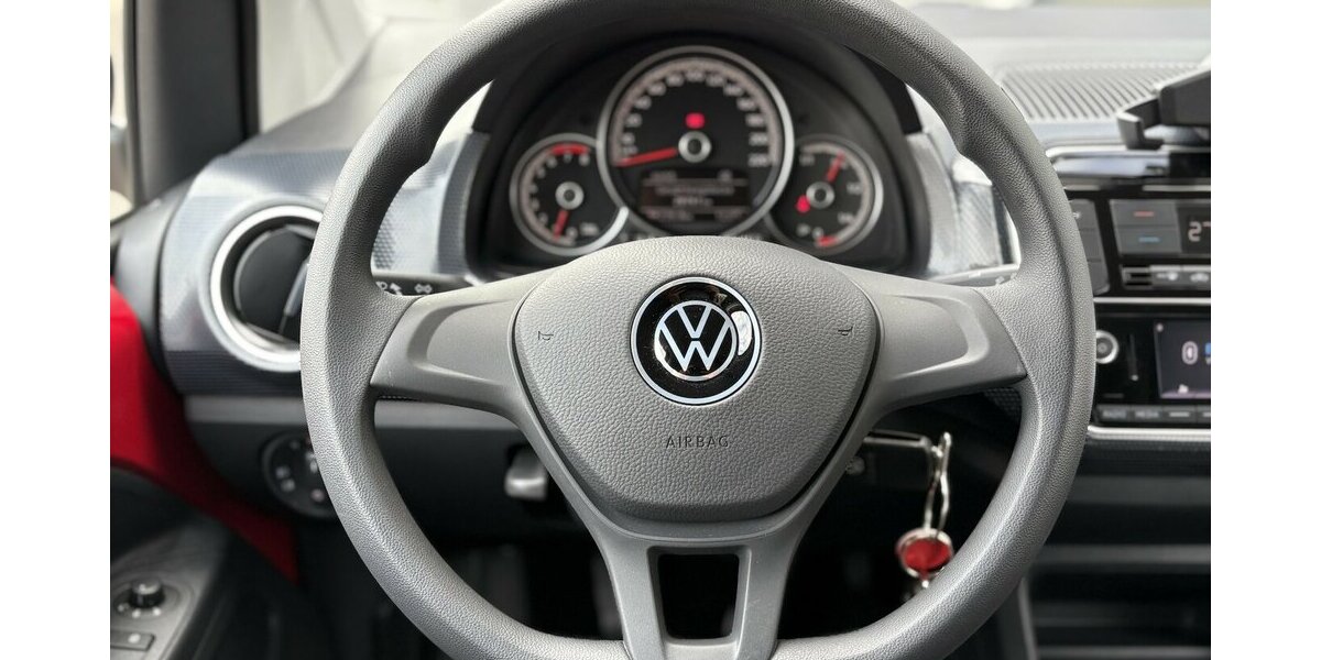 VW up! 1.0 TSI Black Style SITZHEIZUNG/KLIMAANLAGE 19.990 km 13.900 &euro; Villingen-Schwenningen 78054