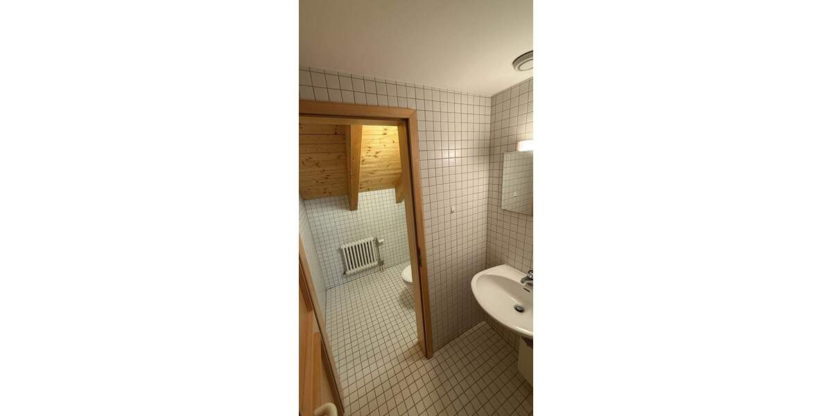 Gewerbeobjekt Villingen-Schwenningen Villingen - 4 Zimmer, 131 m&sup2;, 260.000&euro; | Angebot:25701103