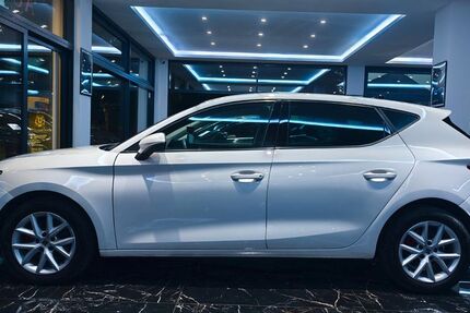Seat Leon 76.057 km 18.490 &euro; Denkingen 78588