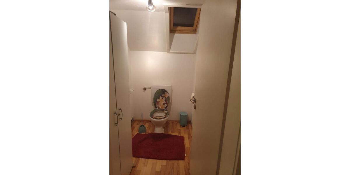 Dachgeschoßwohnung Donaueschingen - 4 Zimmer, 69 m&sup2;, 150.000&euro; | Angebot:25589393