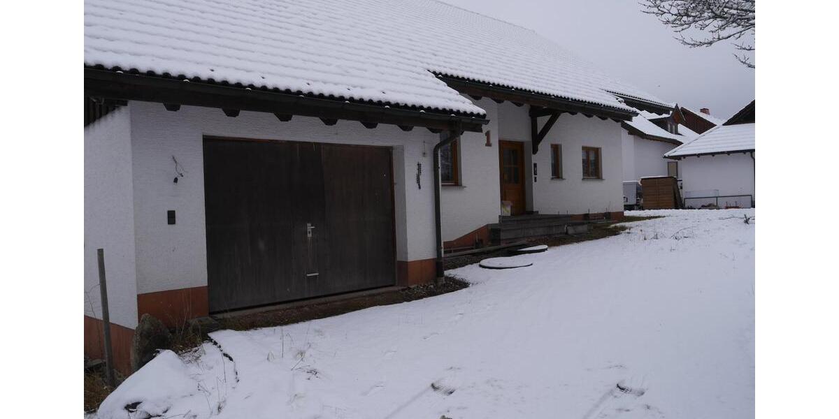 Einfamilienhaus Donaueschingen - 7 Zimmer, 168 m&sup2;, 415.000&euro; | Angebot:23762977