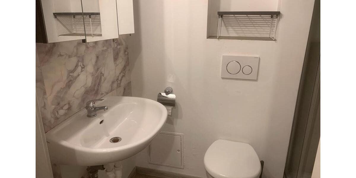 Dachgeschoßwohnung Durchhausen - 1 Zimmer, 28 m&sup2;, 550&euro; | Angebot:25832244