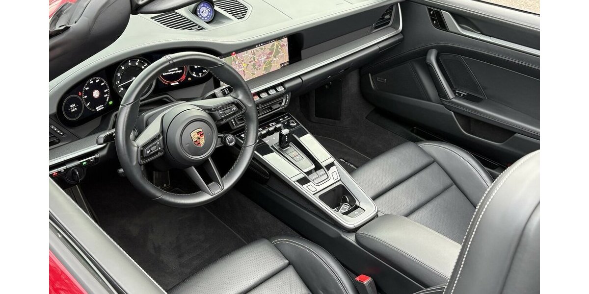 Porsche 992 911 CARRERA4/BOSE/LEDER/CHRONO/KAMERA/MEMORY 21.266 km 117.900 &euro; Villingen-Schwenningen 78054