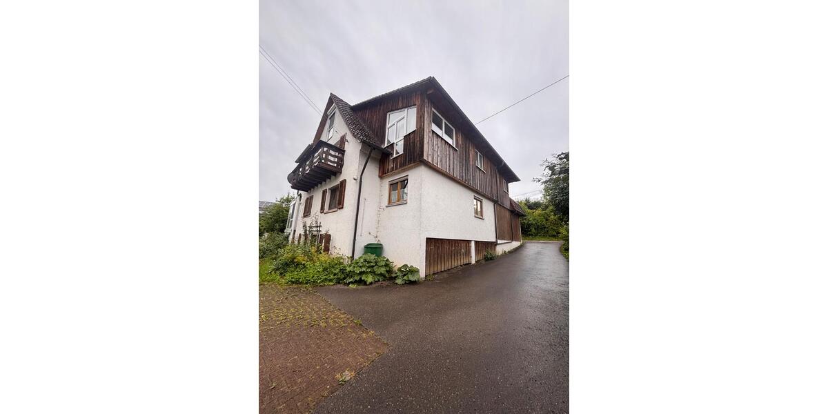 Einfamilienhaus Fluorn-Winzeln Winzeln - 9 Zimmer, 286 m&sup2;, 390.000&euro; | Angebot:24701200