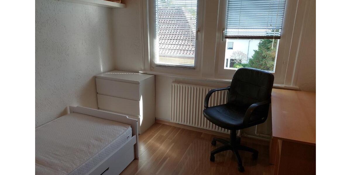 Etagenwohnung Villingen-Schwenningen Schwenningen - 3 Zimmer, 65 m&sup2;, 620&euro; | Angebot:25421033