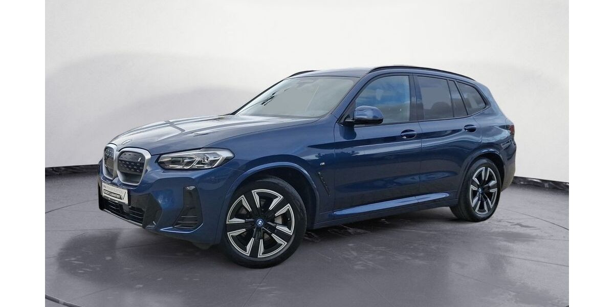 BMW iX3 77.200 km 37.930 &euro; Villingen Schwenningen 78052