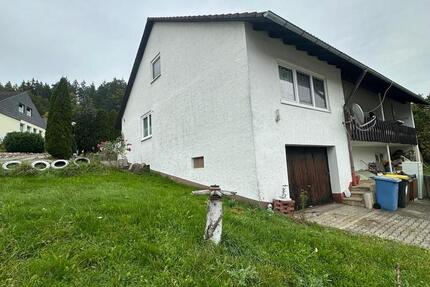 Haus Immendingen - 10 Zimmer, 225 m&sup2;, 400.000&euro; | Angebot:26414827