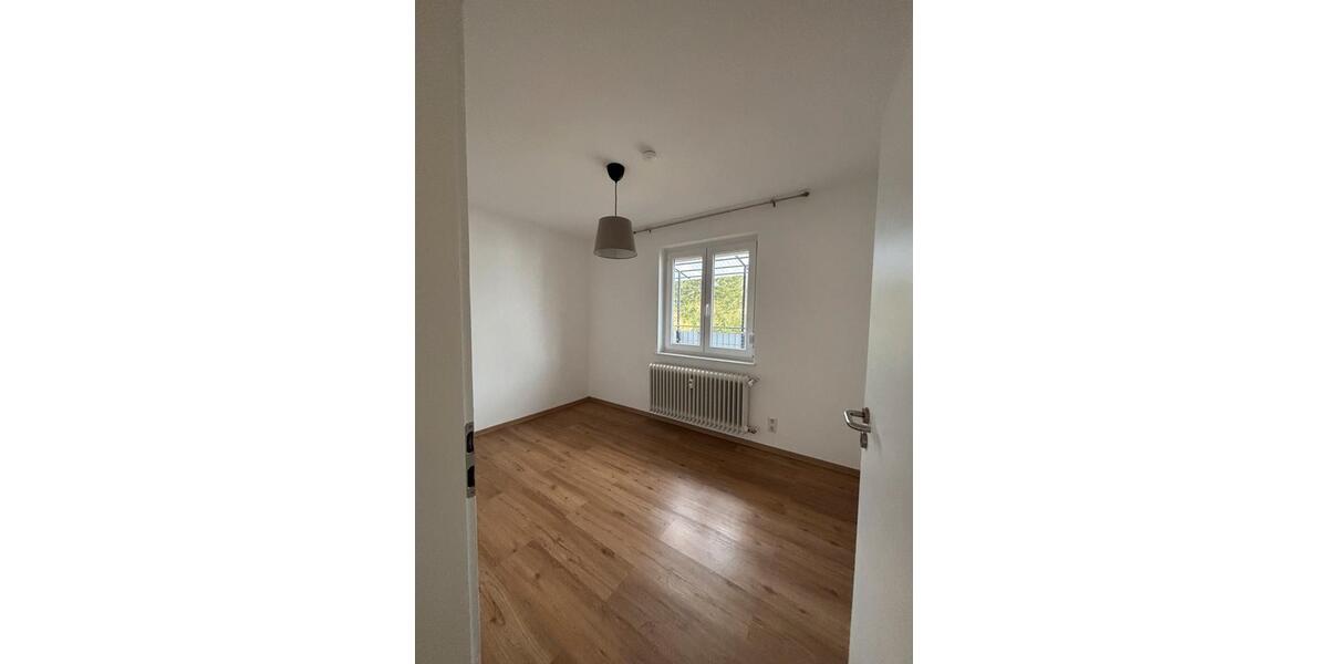 Maisonettenwohnung Trossingen - 3 Zimmer, 84 m&sup2;, 1.100&euro; | Angebot:25073992