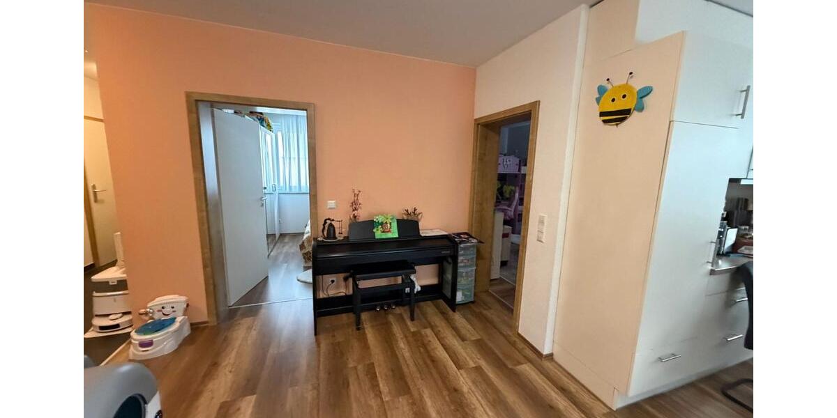 Etagenwohnung Trossingen - 4 Zimmer, 108 m&sup2;, 295.600&euro; | Angebot:27203540