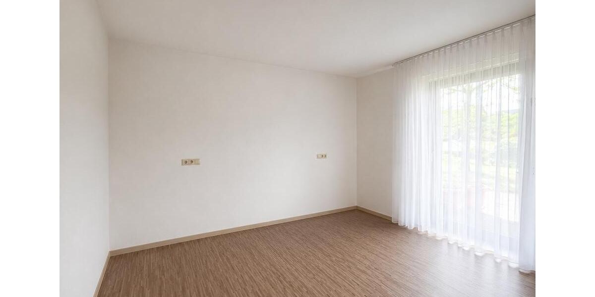 Etagenwohnung Donaueschingen - 3 Zimmer, 88 m&sup2;, 800&euro; | Angebot:26587036