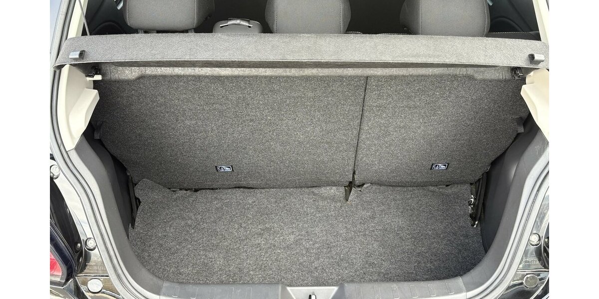 Mitsubishi Space Star SELECT + KLIMA/KAMERA/TEMPOMAT/1.HAND 28.775 km 10.900 &euro; Villingen-Schwenningen 78054