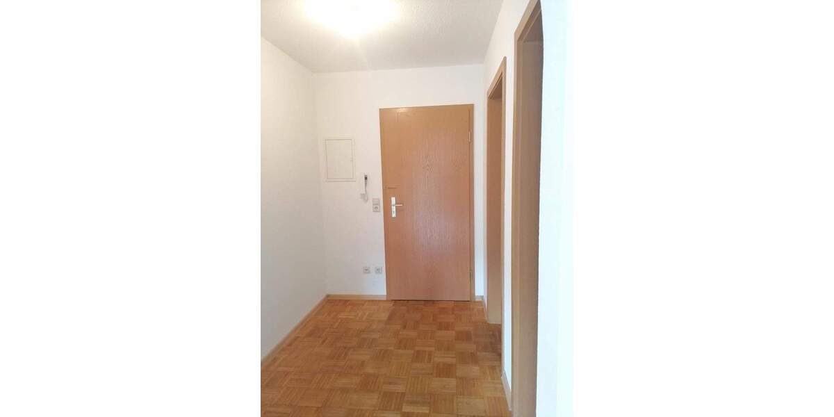 Etagenwohnung Tuttlingen - 2 Zimmer, 50 m&sup2;, 650&euro; | Angebot:25678736