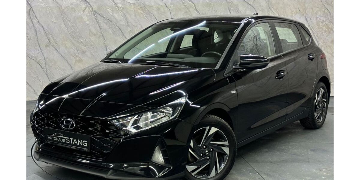 Hyundai i20 70.300 km 16.300 &euro; Spaichingen 78549
