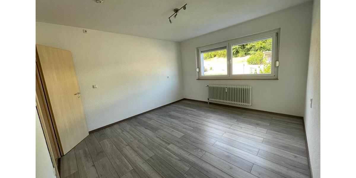 Etagenwohnung Furtwangen im Schwarzwald - 3 Zimmer, 88 m&sup2;, 750&euro; | Angebot:24756261