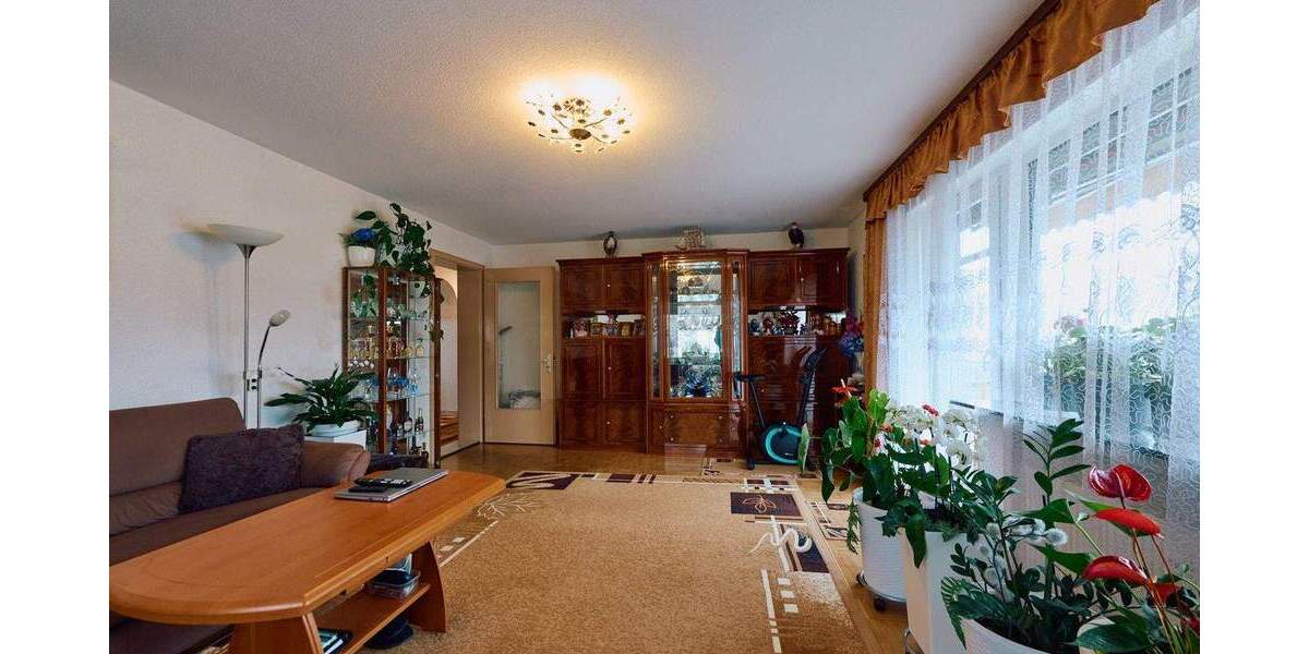 Etagenwohnung Rottweil - 4 Zimmer, 99 m&sup2;, 234.500&euro; | Angebot:26218241