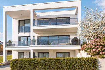 Haus Dunningen - 7 Zimmer, 265 m&sup2;, 990.000&euro; | Angebot:24086259
