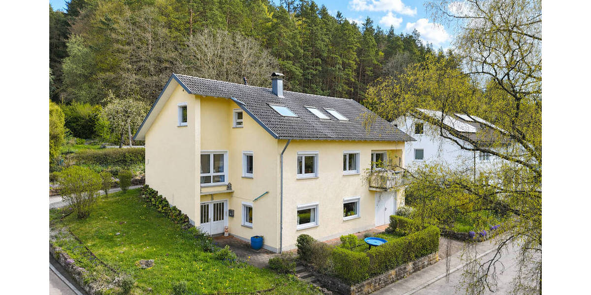 Mehrfamilienhaus, Wohnhaus Rottweil-Neufra Neufra - 8 Zimmer, 191 m&sup2;, 380.000&euro; | Angebot:26391527