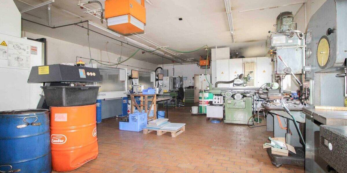 Gewerbeobjekt Dunningen - 950.000&euro; | Angebot:26043478