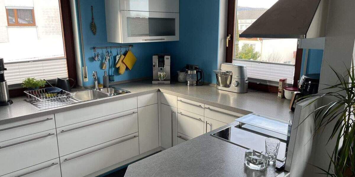 Einfamilienhaus Tuttlingen Nendingen - 8 Zimmer, 221 m&sup2;, 649.000&euro; | Angebot:25676929