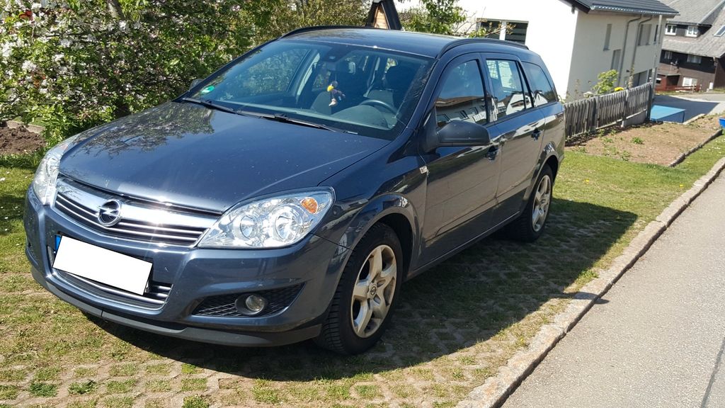 Opel Astra 120.000 km 2.299 &euro; Furtwangen 78120