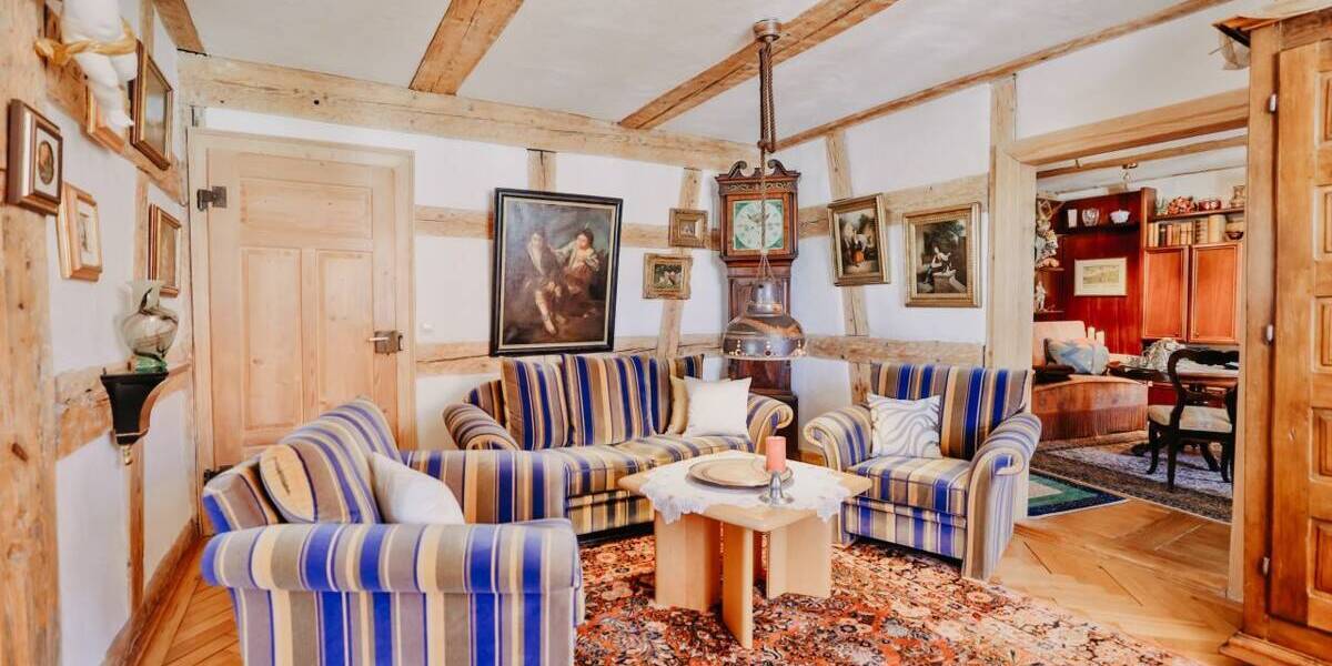 Mehrfamilienhaus, Wohnhaus Zimmern ob Rottweil Stetten - 9 Zimmer, 323 m&sup2;, 695.000&euro; | Angebot:25742602