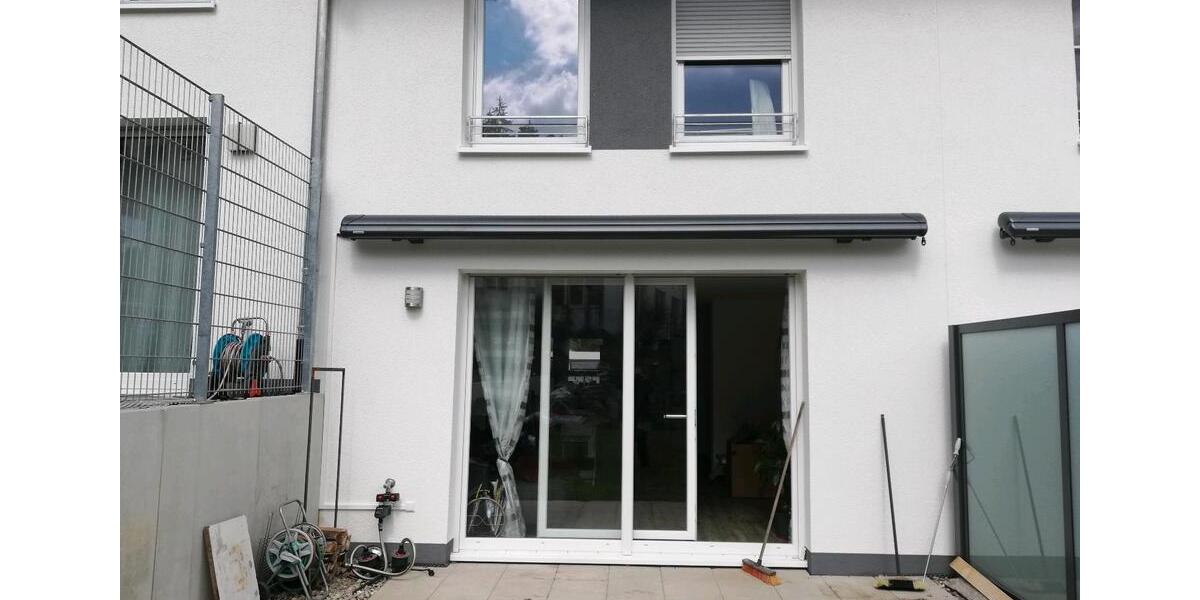 Reihenhaus Tuttlingen - 5.5 Zimmer, 136 m&sup2;, 479.000&euro; | Angebot:25972198