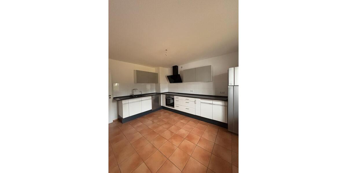 Maisonettenwohnung Trossingen - 3 Zimmer, 84 m&sup2;, 1.100&euro; | Angebot:25073992