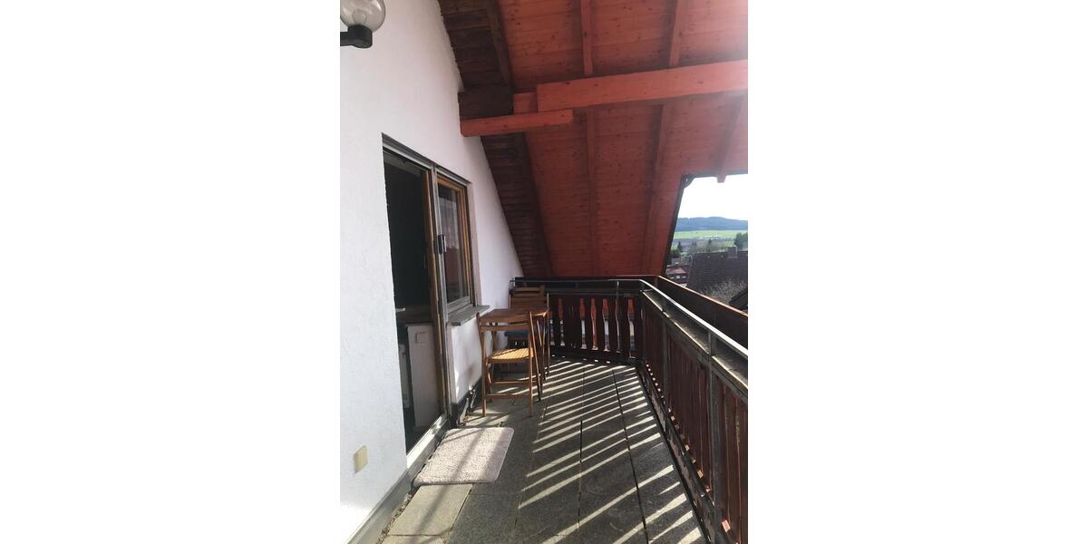 Dachgeschoßwohnung Gunningen - 3 Zimmer, 75 m&sup2;, 750&euro; | Angebot:25402476