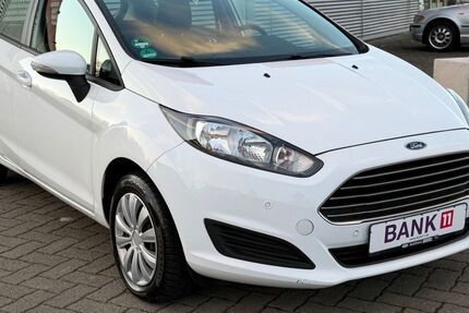 Ford Fiesta 104.000 km 6.400 &euro; Bad-Dürrheim 78073