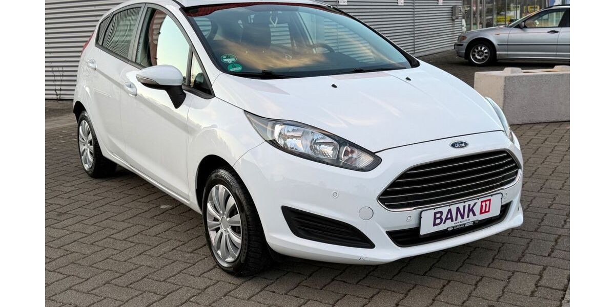 Ford Fiesta 104.000 km 6.400 &euro; Bad-Dürrheim 78073