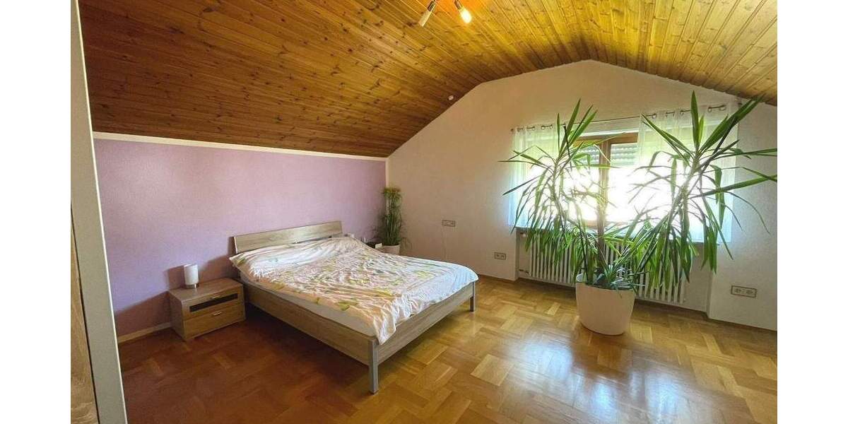 Etagenwohnung Spaichingen - 2 Zimmer, 60 m&sup2;, 149.000&euro; | Angebot:25728852