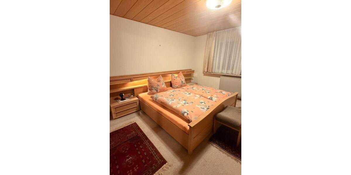 Etagenwohnung Villingen-Schwenningen Schwenningen - 1 Zimmer, 20 m&sup2;, 450&euro; | Angebot:25783425