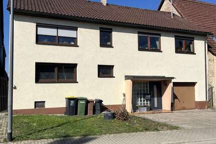 Haus Bad Dürrheim / Biesingen Biesingen - 7.5 Zimmer, 227 m&sup2;, 350.000&euro; | Angebot:25831787