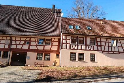 Haus Dunningen - 6 Zimmer, 150 m&sup2;, 357.000&euro; | Angebot:19030144