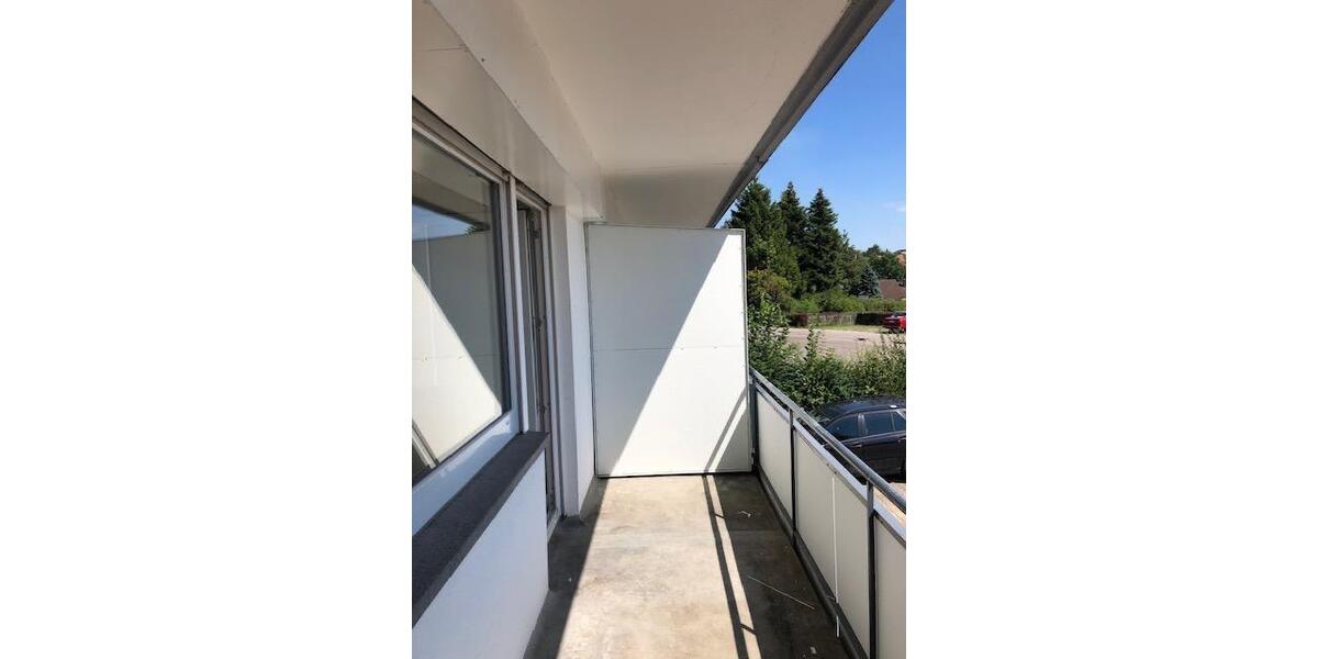 Hochparterre Villingen-Schwenningen Schwenningen - 3 Zimmer, 88 m&sup2;, 1.135&euro; | Angebot:26615335