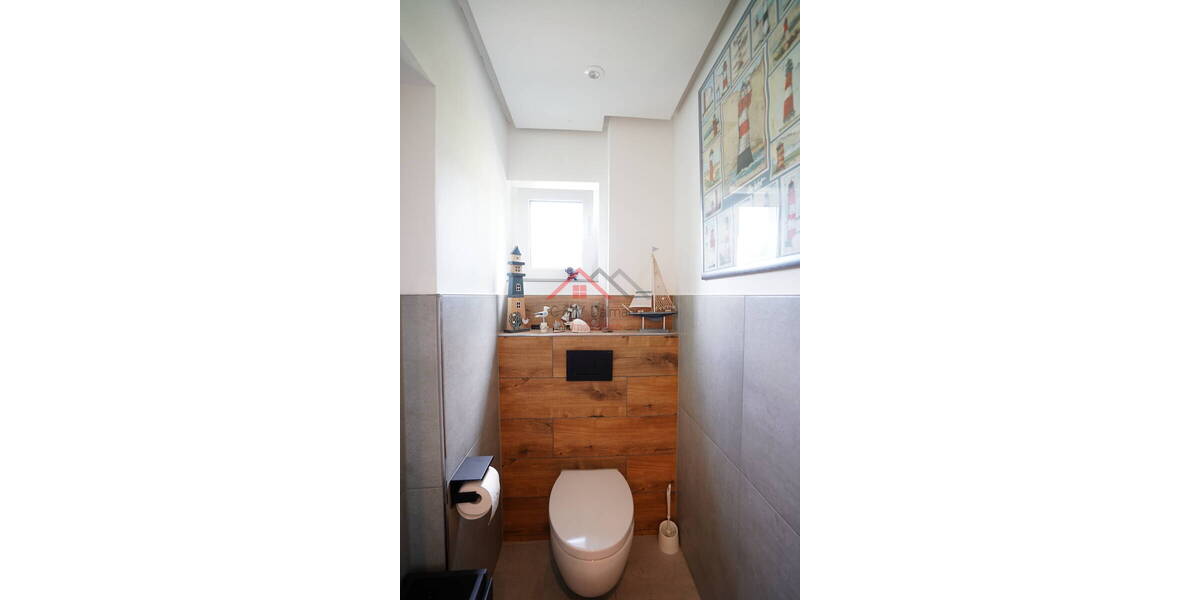 Doppelhaushälfte Tuttlingen - 6 Zimmer, 185 m&sup2;, 475.000&euro; | Angebot:25667761