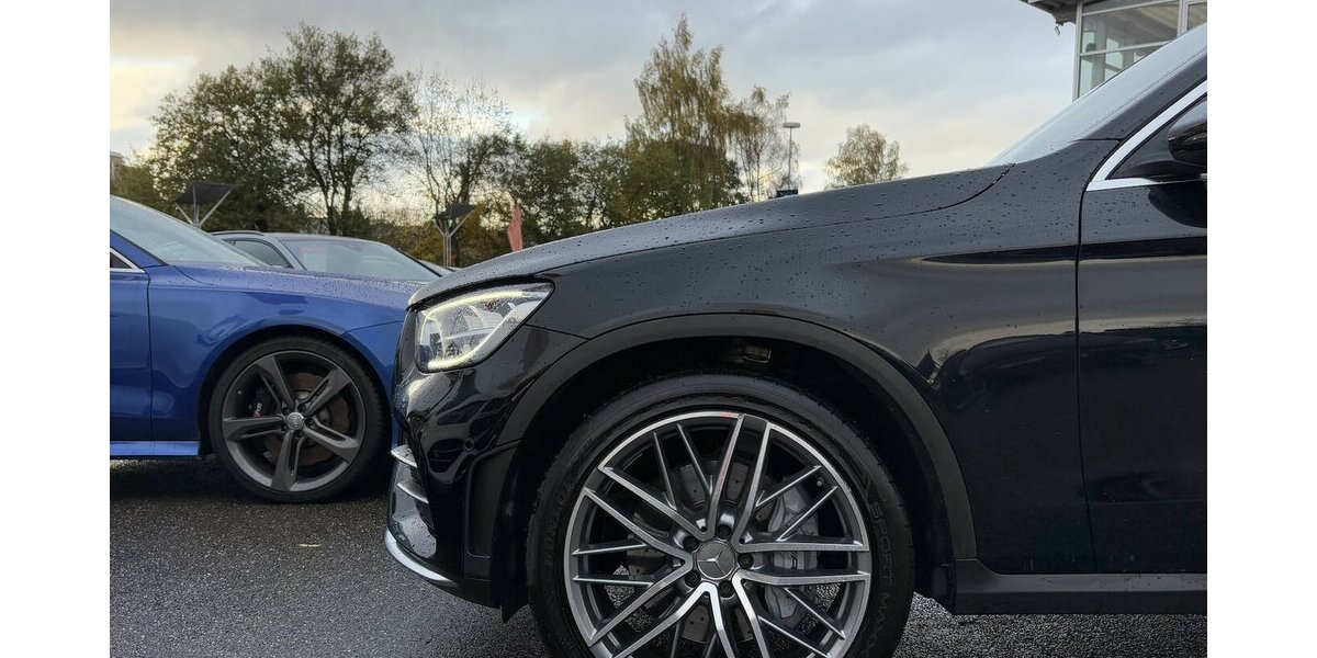 Mercedes-Benz GLC 43 AMG PANORAMA/KAMERA/NAVI/LUFTFED./1.HAND 46.662 km 49.900 &euro; Villingen-Schwenningen 78054