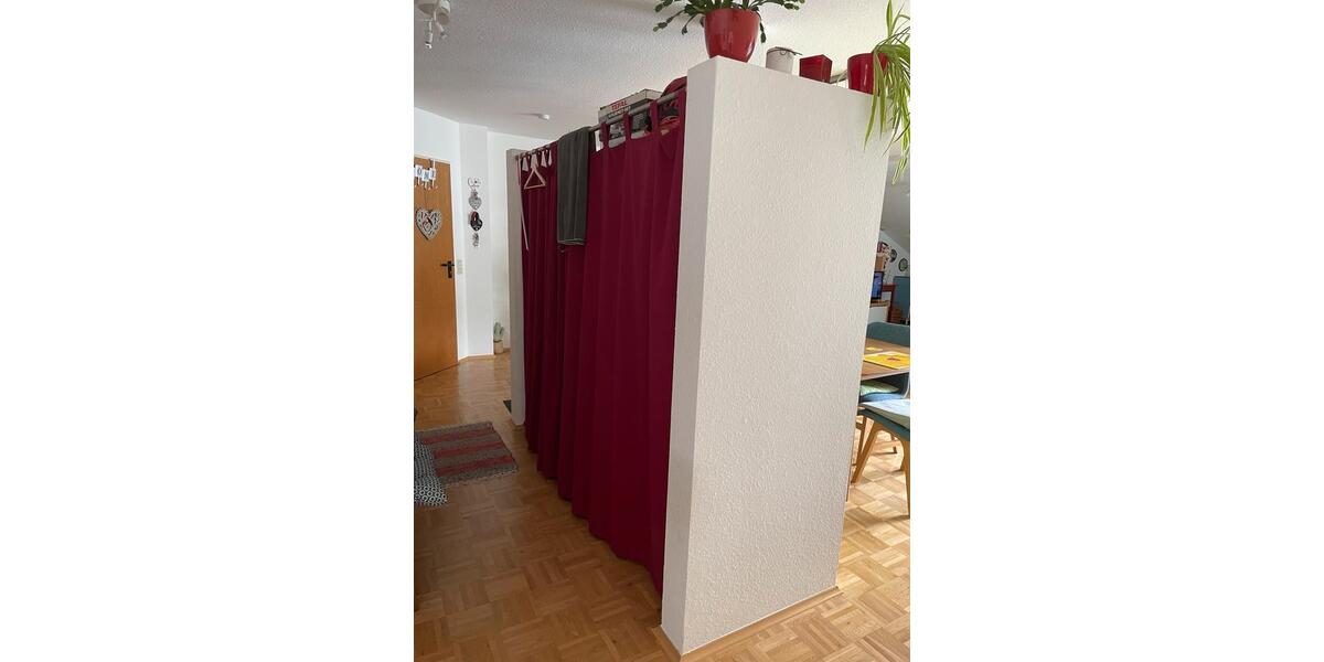 Dachgeschoßwohnung Blumberg - 2 Zimmer, 72 m&sup2;, 165.000&euro; | Angebot:26658319