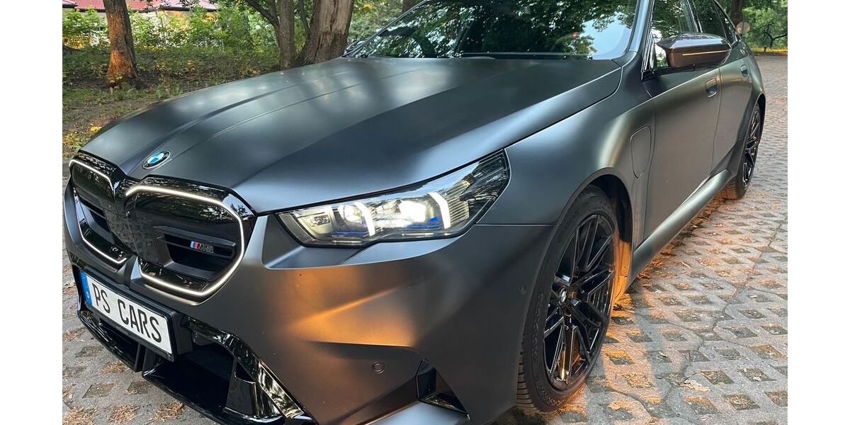 BMW M5 18.600 km 124.000 &euro; Schramberg 78713