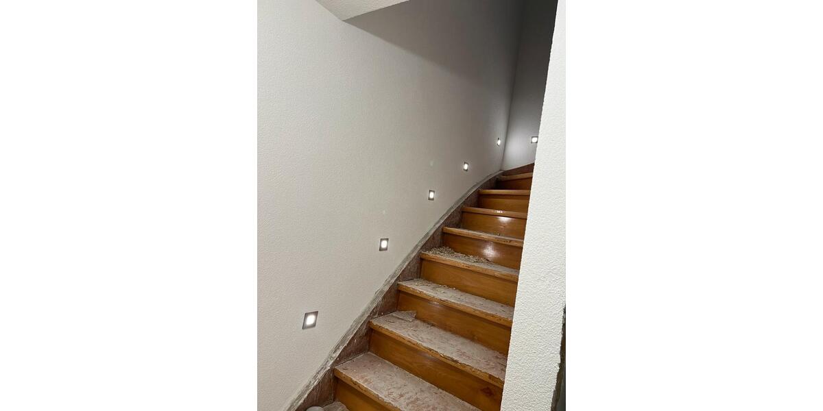 Reihenhaus Tuttlingen - 5 Zimmer, 1 m&sup2;, 1.400&euro; | Angebot:25824303