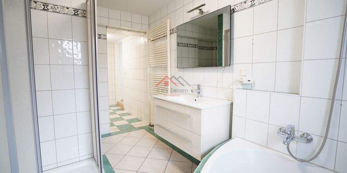 Etagenwohnung Tuttlingen - 4 Zimmer, 107 m&sup2;, 329.000&euro; | Angebot:25770901